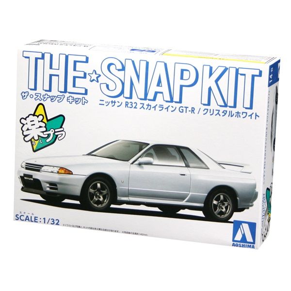 Aoshima AOS06354 1/32 Crystal White Nissan R32 Skyline Gt-R Snap Kit