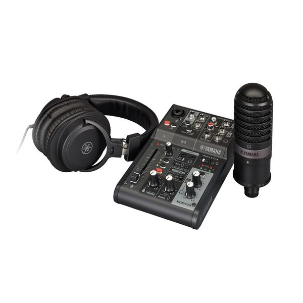 Yamaha AG03Mk2 LSPK USB Loopback Livestreaming Kit (Black)
