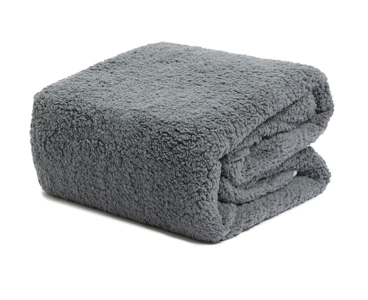 George &amp; Mason - Sherpa Throw