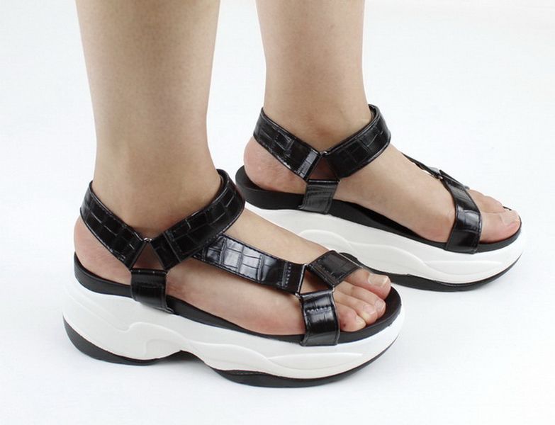 Lamara Paris Dazzle Hook and Loop Strap on Chuncky Sole Black