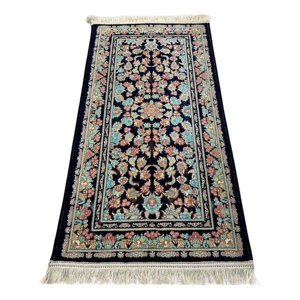 Persian Floral Rug - 100 x 50 cm