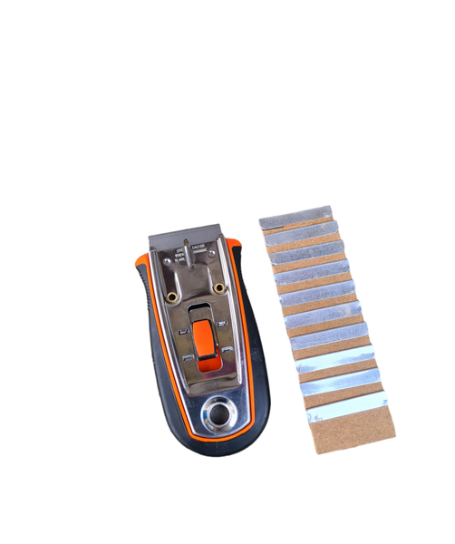 Wow Tools Retractable scrapers &amp; 25 spare blades