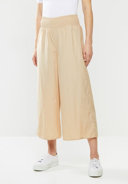 Women's Vero Moda Molla Highwaist Culotte Pant - Neutral
