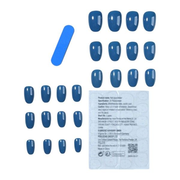 24 Piece - Short Almond Shaped Press On Nail Set - Teal