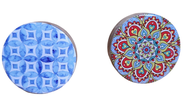 2 Doorknobs - Hearts Flower &amp; Blue Diamonds