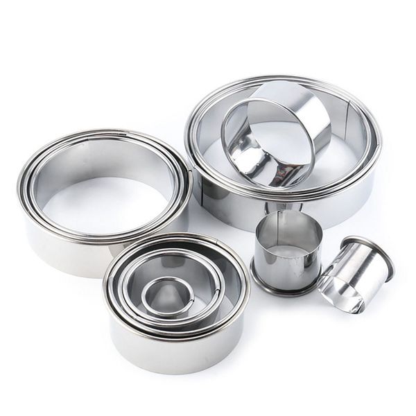 Handy Steel 14 Piece Cookie Cutter in Plastic Case