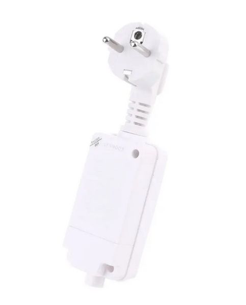 Safety Adapter Circuit Breaker Cutout Power Trip Switch - 16A 220-240V GFCI