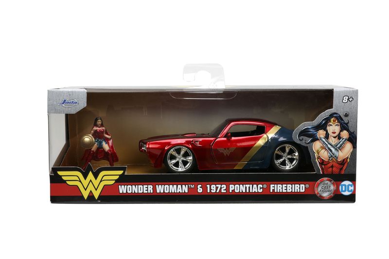 Jada DC Wonder Woman 1972 Pontiac Firebird 1:32 with Wonder Woman figure