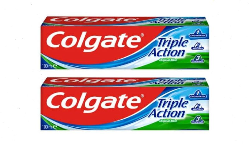 Colgate Triple Action- 2 x 100 ml Toothpaste