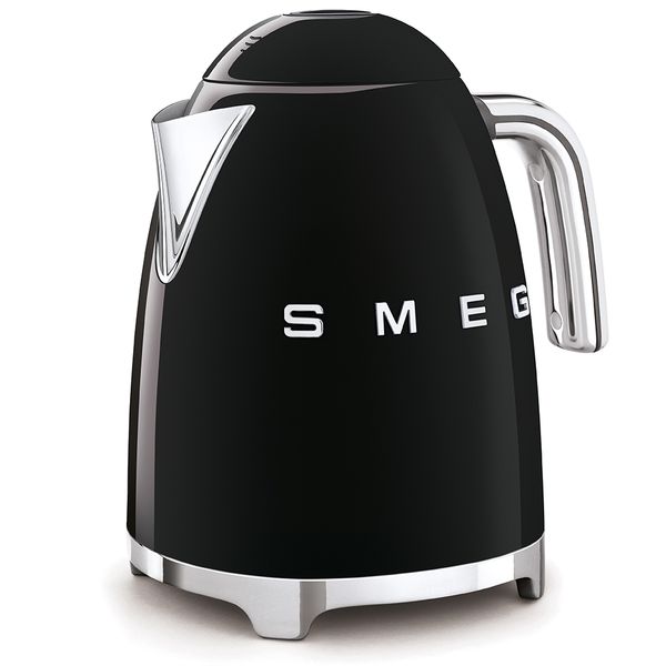 Smeg - 1.7 Litre 3D Logo Kettle