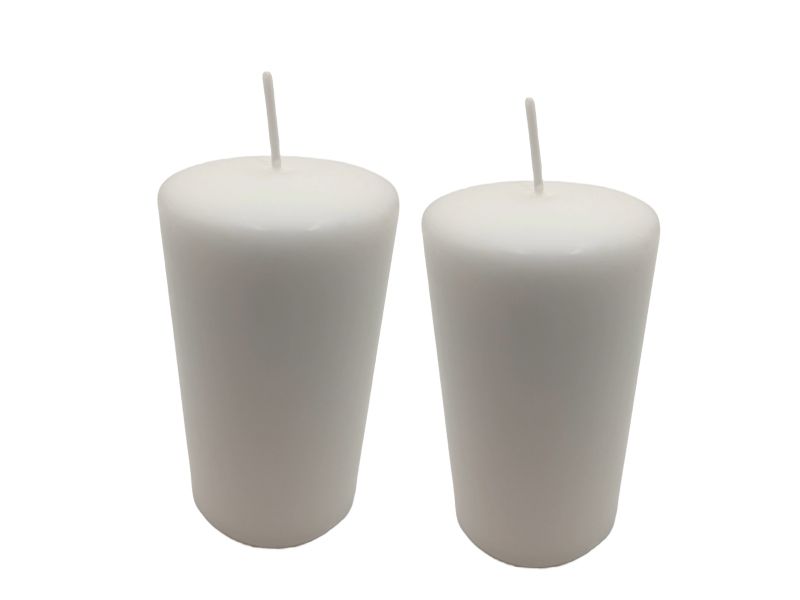 White Pillar Candles -2 Pack -7 x 13cm