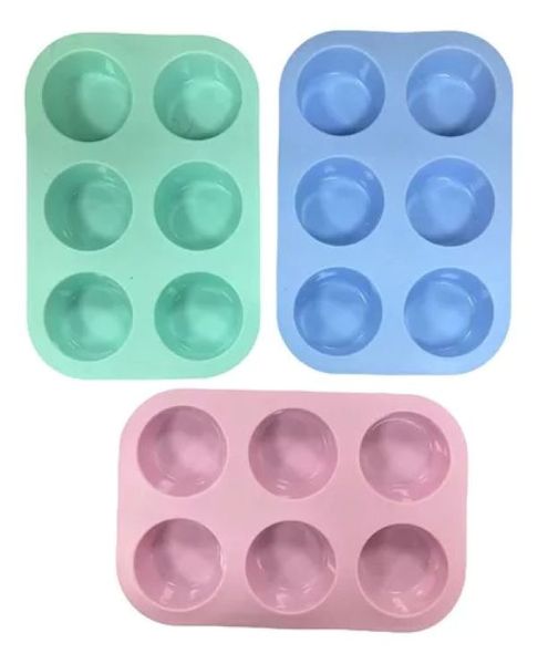 Hub Round Silicone Cupcake Mold