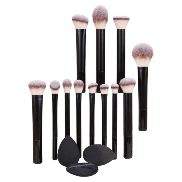 15-Piece Makeup Brush Set With Matte Black Beauty Sponges - Black