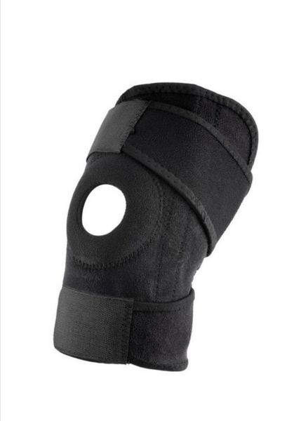 Knee Guards with Strays
