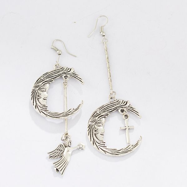 Alloy Drop And Dangle Earrings image