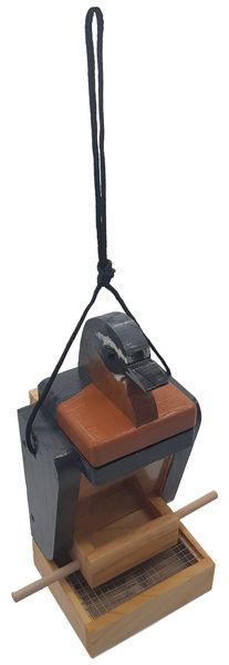 Elaine's Birding Funky Flock Seed Feeder with Seed Saver - Cape Robin-chat