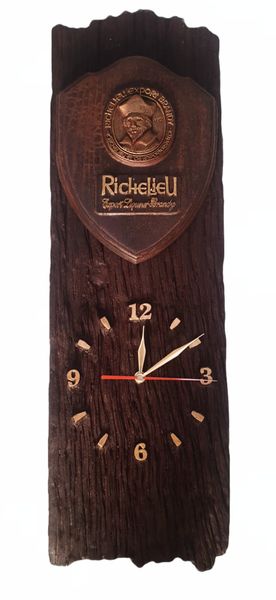 Sleeper Wood Clock ( Richelieu Brandy)