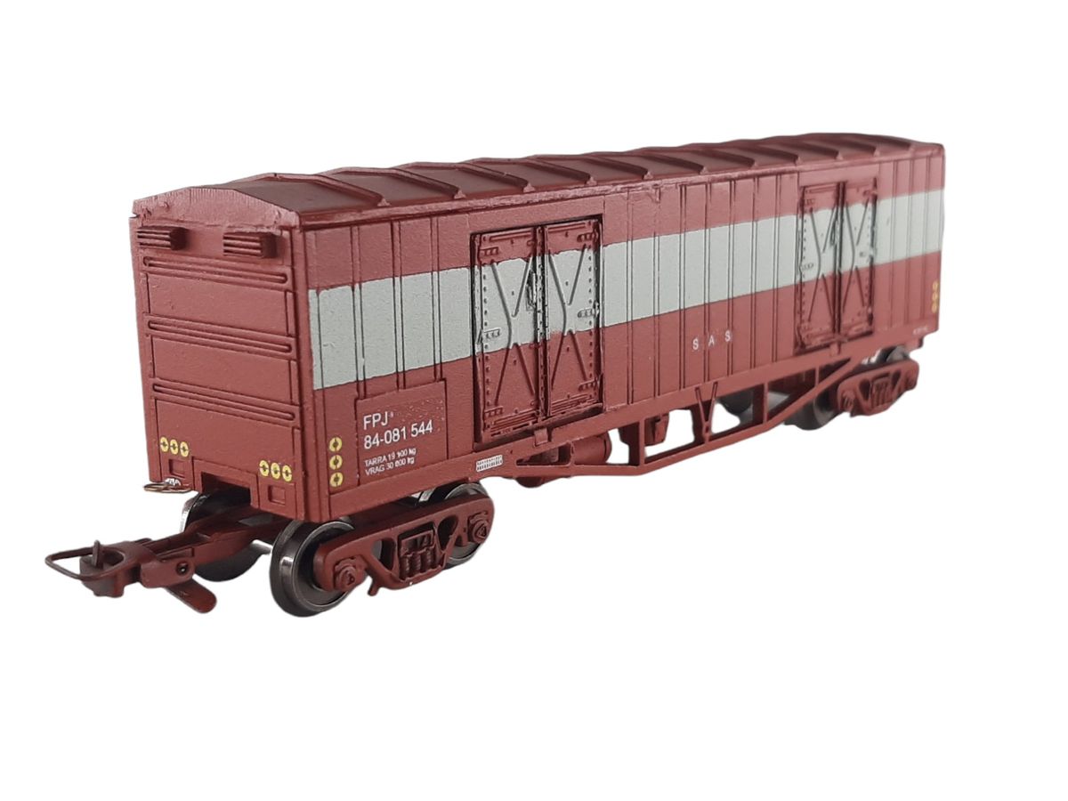 South African Model Train Parcel Wagon in Transkaroo LiveryLima