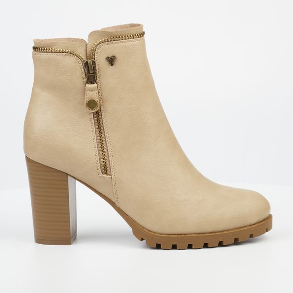 Butterfly Feet Women Beige Round Toe Tpr Sole Bo image