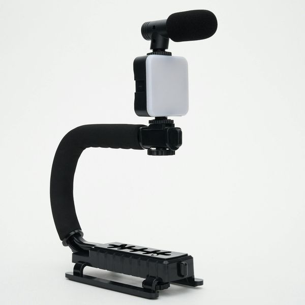 high quality Vlogging Kit w/ Remote &amp; Light