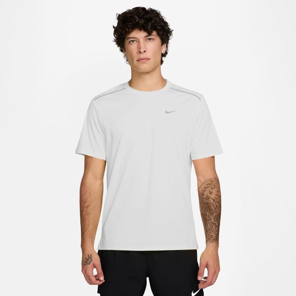 Nike Men's Miler Dri-FIT UV Short-Sleeve Running T-Shirt