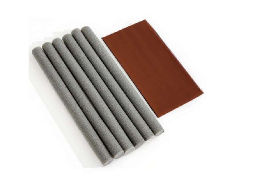 Draught Excluder for Doors with Double-Sided Seal