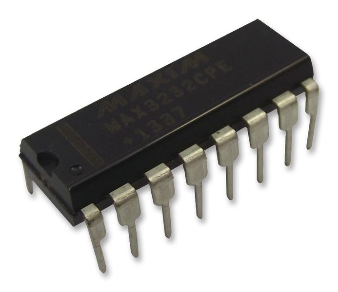 Maxim Integrated (MAX3232CPE+) Transceiver RS232, 2 Drivers