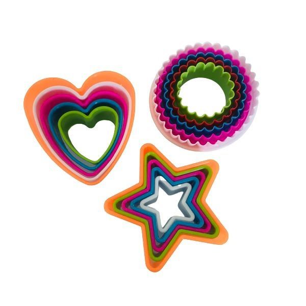 Multicolor 3 Shapes Assorted Sizes Cookie Cutters Set - 15 Pieces