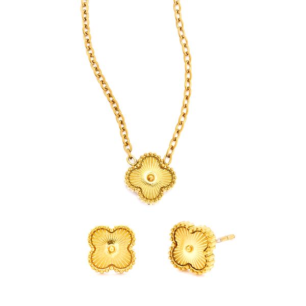 Steel My Heart - Waterproof Stainless Steel Clover Necklace and Earring Set