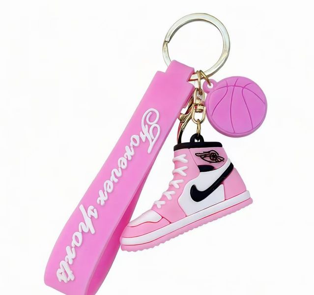 Cute Mini Sneaker Keychain - Fashionable Novelty Gift