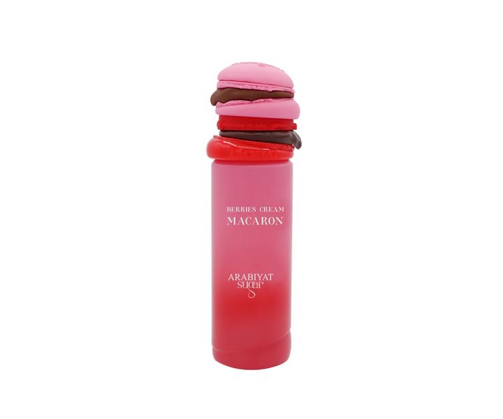 Berries Cream Macaron by Arabiyat Sugar