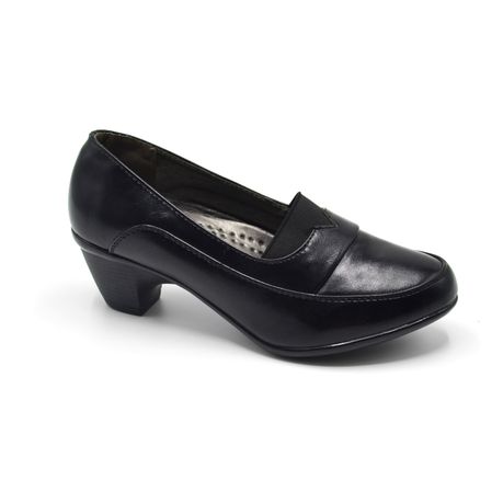 black court shoes low heel