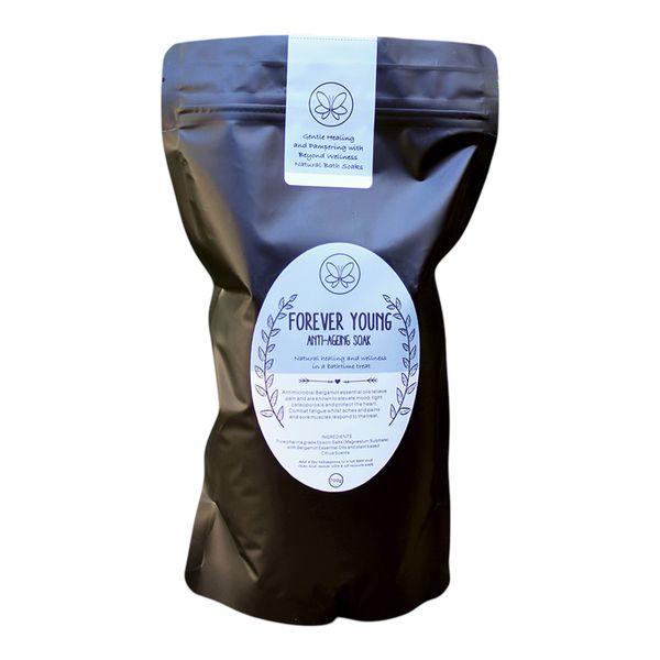 Beyond Wellness Forever Young Bath Salts - Anti-Ageing Bath Soak - 700g