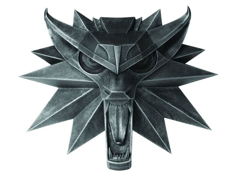 Dark Horse: The Witcher 3 Wild Hunt - Witcher Wolf Wall Sculpture