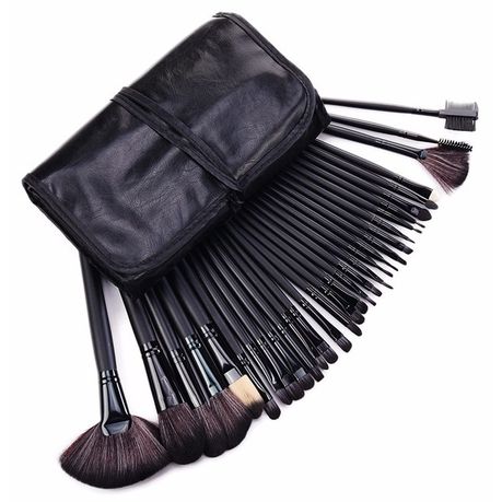 32 Piece Cosmetic Makeup Brush Set With
