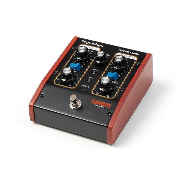 Warm Audio RingerBringer Analog Ring Modulation Pedal