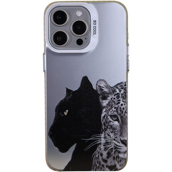 Phone Case With Panther &amp; Leopard - Compatible with 15 Pro Max - Chrome