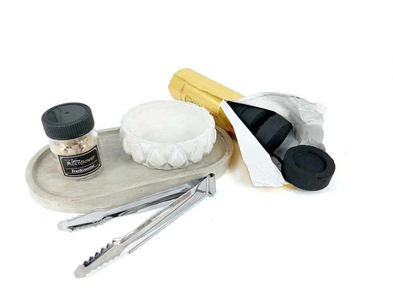 Raw Frankincense Incense Resin Burning Kit - Cement bowl &amp;Tray