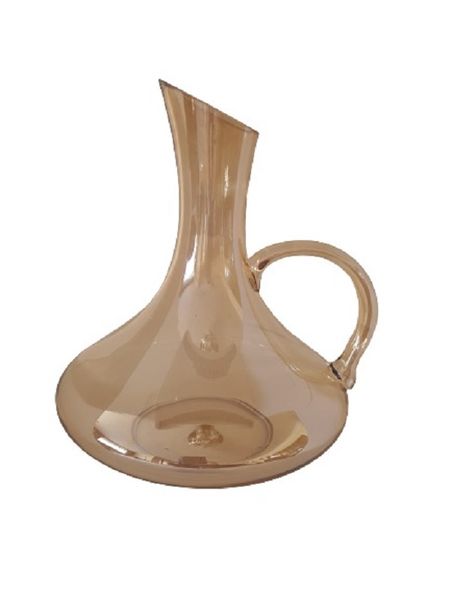 Gold wine decanter with handle