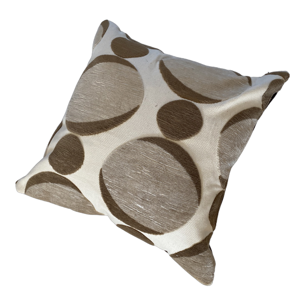 Brown circles scatter cushion
