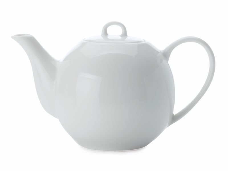 Maxwell and Williams White Basics Tea Pot 400ml