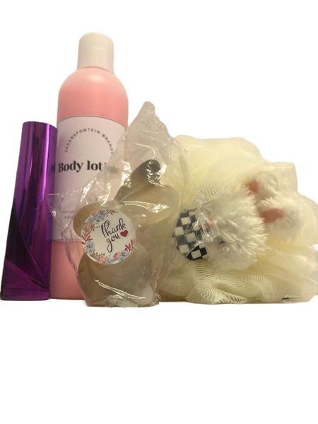 Somebunny Loves You Spoil Set for Ladies