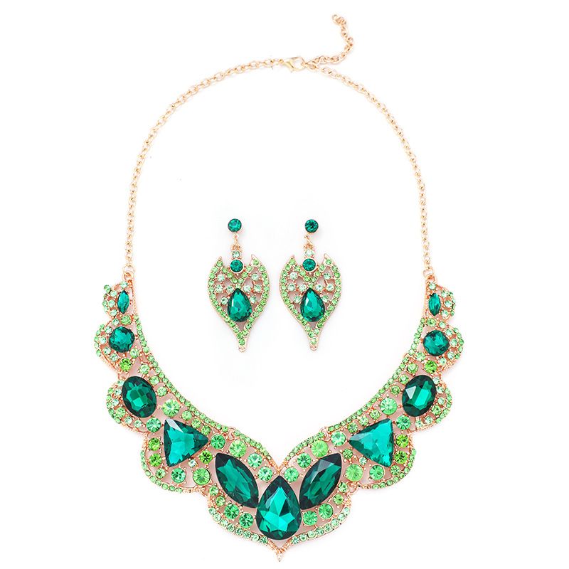 Elegant and Luxurious Banquet Necklace & Earrings Set - Green | Shop ...