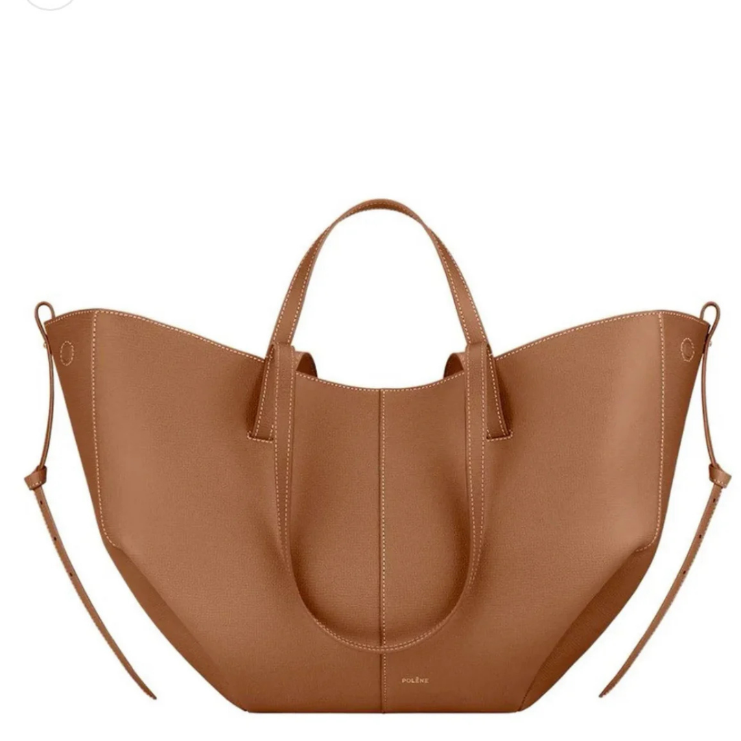 Chic Large Designer Handbag for Women-Functional Fashion with Modern Flair