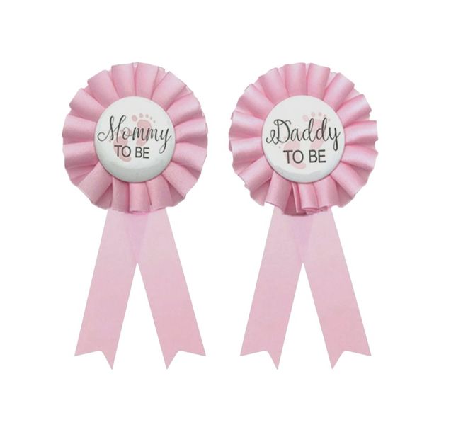 Baby Shower Party Mom To Be &amp; Dad To Be Badges - 2 Piece Set