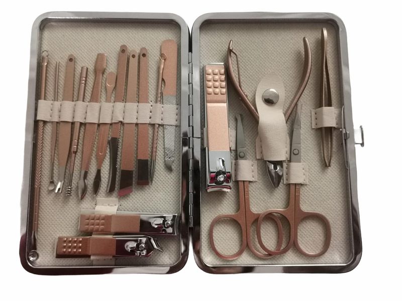 18 in 1 Pedicure Kit - Nail &amp; Scissors Grooming Kit - Rose Gold