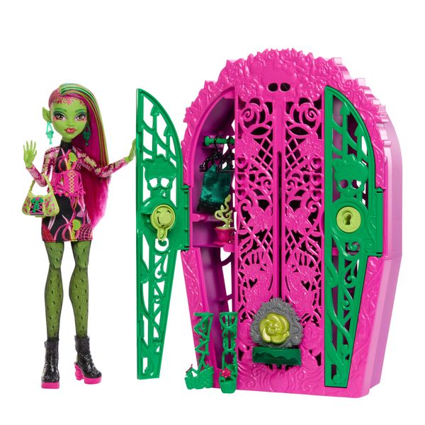 Monster High Skulltimate Secrets Draculaura Doll