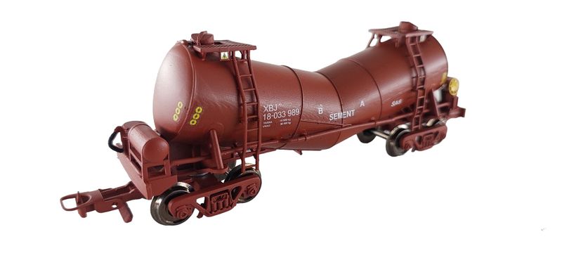 South African Model Train : SAR / Spoornet Center Flow Cement Wagon (Lima )