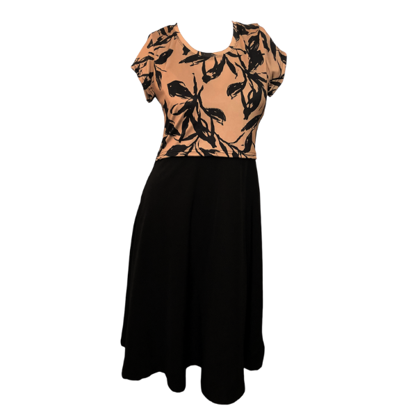 Maternity&amp;Nursing Above Knee Summer Capsleeve Dress-Black Leaves