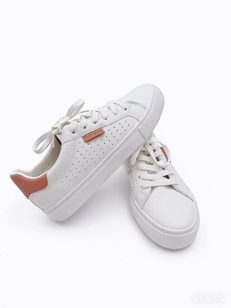 Tom Shoes Luna Court